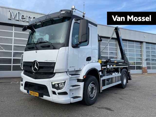 Mercedes-Benz Actros 2040L HYVA Portaalarm 14T | Afstandsbediening | Milieuzones |