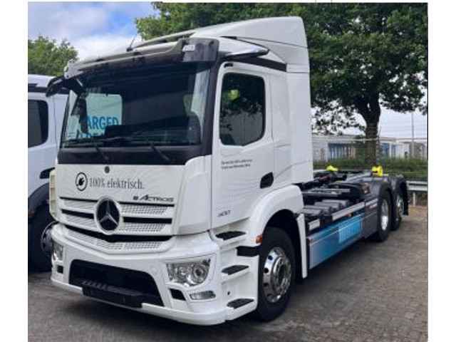 Mercedes-Benz Actros eActros 300L 6x2 HPR haakarm HIAB MULTILIFT